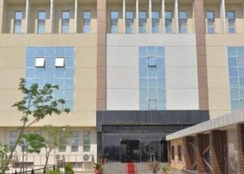 هل المعهد التكنولوجي العالي للعلوم الصحية التطبيقية بشربين له تكليف.. كافة التفاصيل