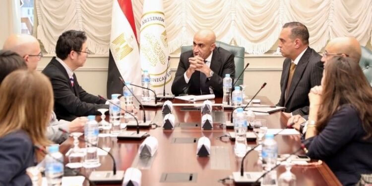 اطلاق منصة كويرو للبرمجة والذكاء الاصطناعي للتدريس  للصف الأول الثانوى 2026