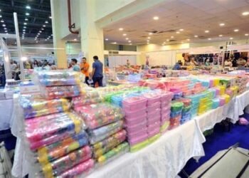 أسعار الكراسات والكشاكيل في معرض أهلا مدارس 2025