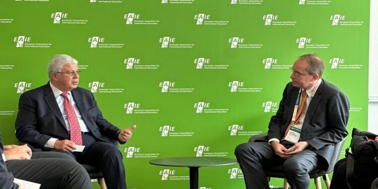 19فرعا لجامعات أجنبية تبدأ الدراسة بمصر 2026