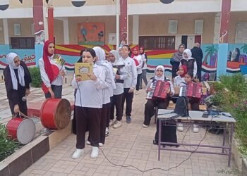 مقدمة إذاعة مدرسية تبهر المعلمين