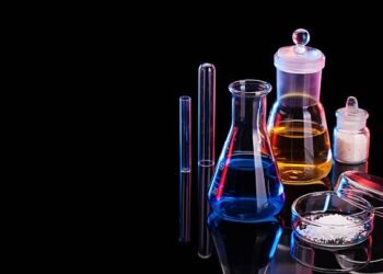 كتاب الامتحان كيمياء تانية ثانوي الترم الأول 2026