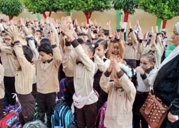 توجيهات وزارة التربية والتعليم في السلام الوطني بطابور الصباح بالمدارس 2025-2026