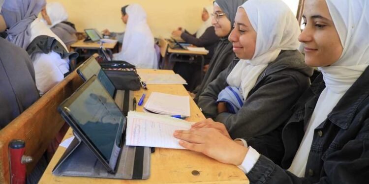 التقييمات الأسبوعية للصف الثاني الثانوي 2026