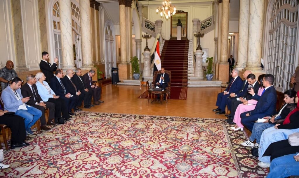وزير الخارجية والأوائل